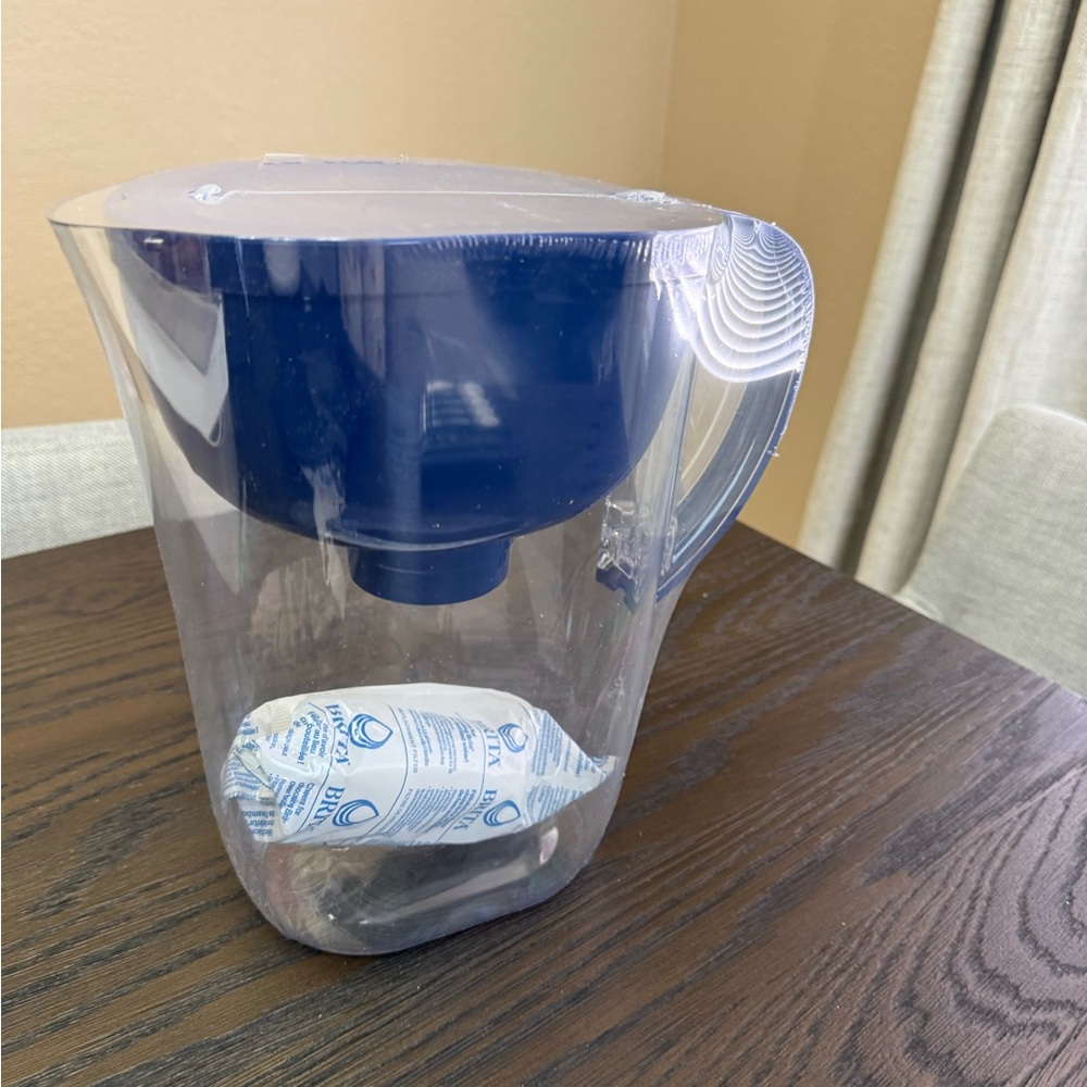 Brita 10-Cup Water Filter Pitcher w/ 1 Filter – Brand New Sealed